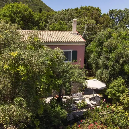 Vakantiehuis Riza Stone Cottage, Romantic House, Pet Friendly Vátos