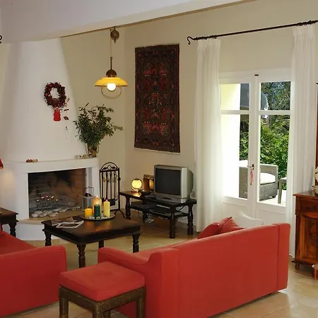 Vakantiehuis Riza Stone Cottage, Romantic House, Pet Friendly