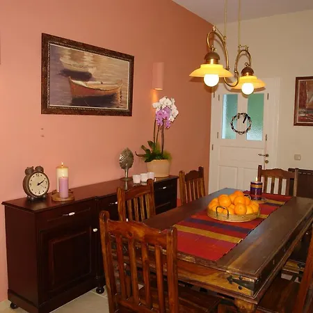 Riza Stone Cottage, Romantic House, Pet Friendly * Βάτος
