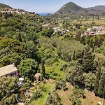 Riza Stone Cottage, Romantic House, Pet Friendly *