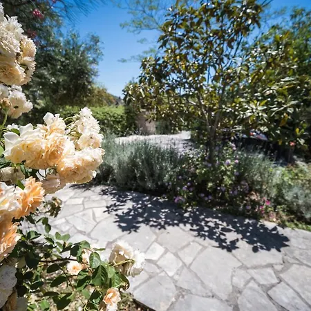 Riza Stone Cottage, Romantic House, Pet Friendly