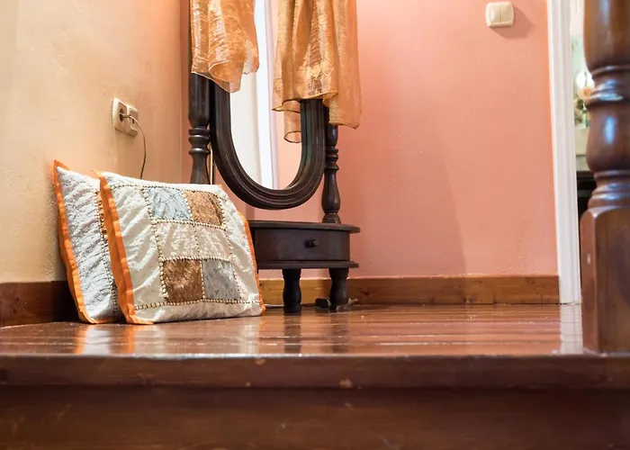 Riza Stone Cottage, Romantic House, Pet Friendly * Vátos