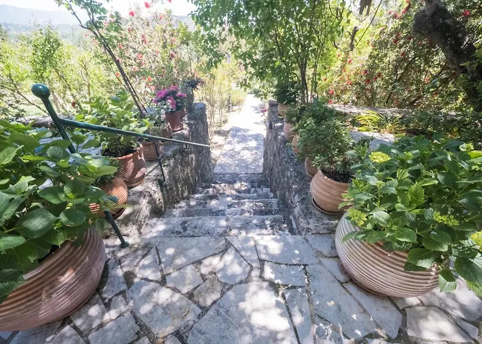 Riza Stone Cottage, Romantic House, Pet Friendly