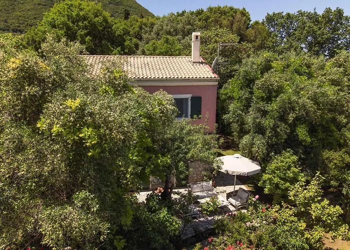 度假居 Riza Stone Cottage, Romantic House, Pet Friendly Vátos