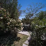 펜션 Riza Stone Cottage, Romantic House, Pet Friendly *