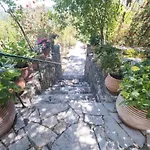 Riza Stone Cottage, Romantic House, Pet Friendly