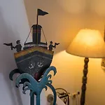 Riza Stone Cottage, Romantic House, Pet Friendly Vátos