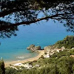 Riza Stone Cottage, Romantic House, Pet Friendly Vátos